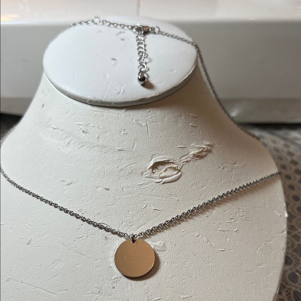 Elegant Silver Necklace